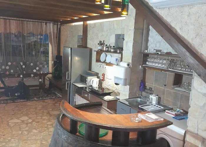 Kod Dida-bicikle I Kanu Apartman Skradin